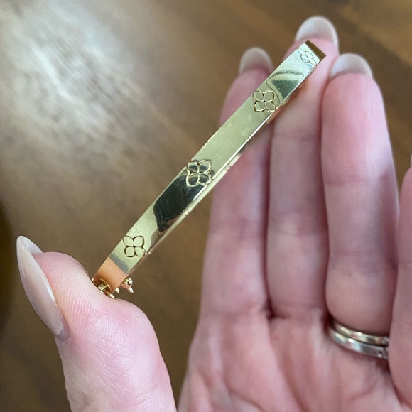 Verona Diamond Flower Bangle - Picture 6 of 12